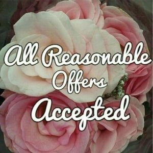 🌼🌻REASONABLE OFFERS ACCEPTED🌻🌼